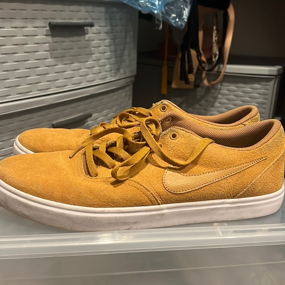 Nike SB check Solar Canvas Mustard Rare* - Picture 1 of 6